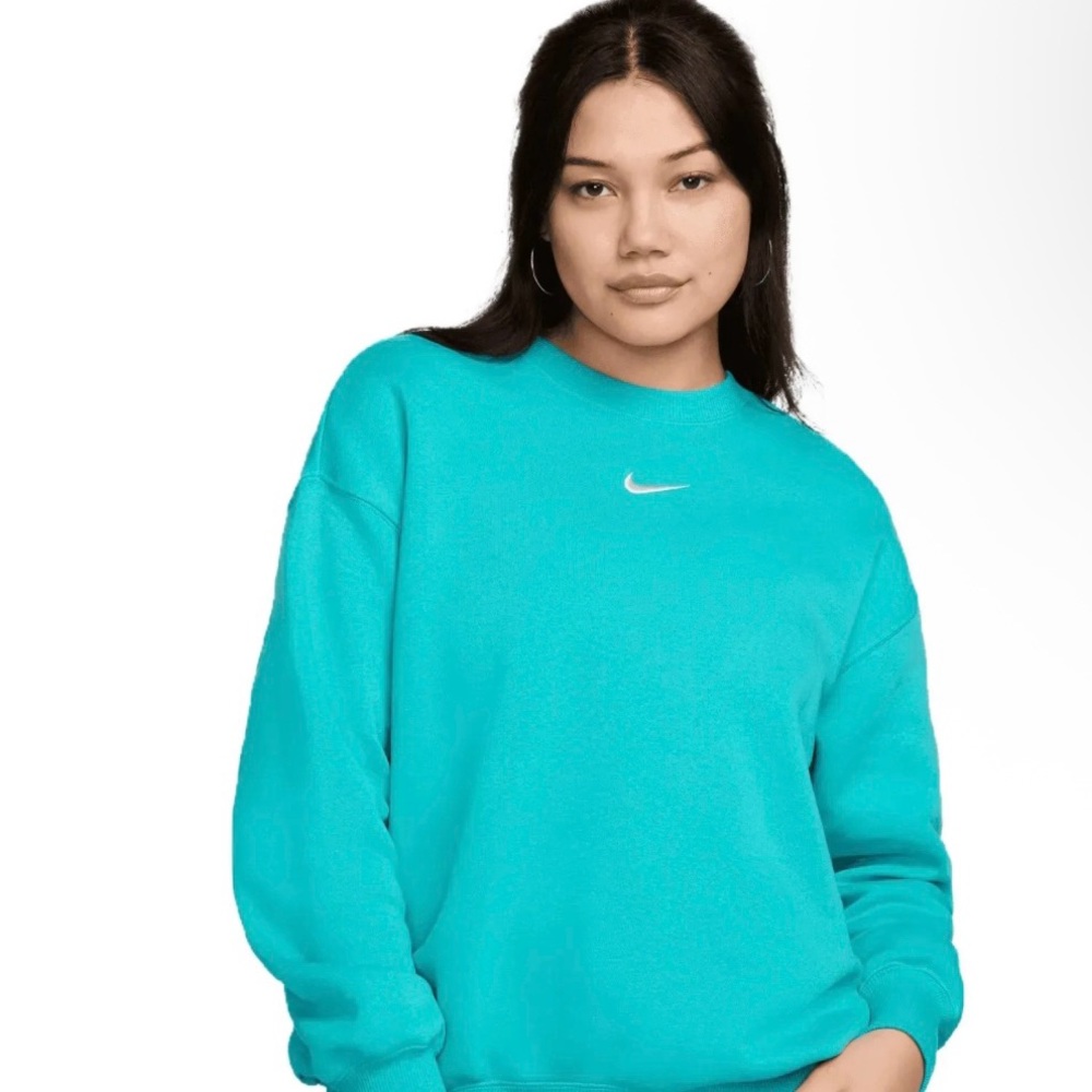 Nike Women’s Crewneck Sweatshirt in Bright Teal with White Swoosh